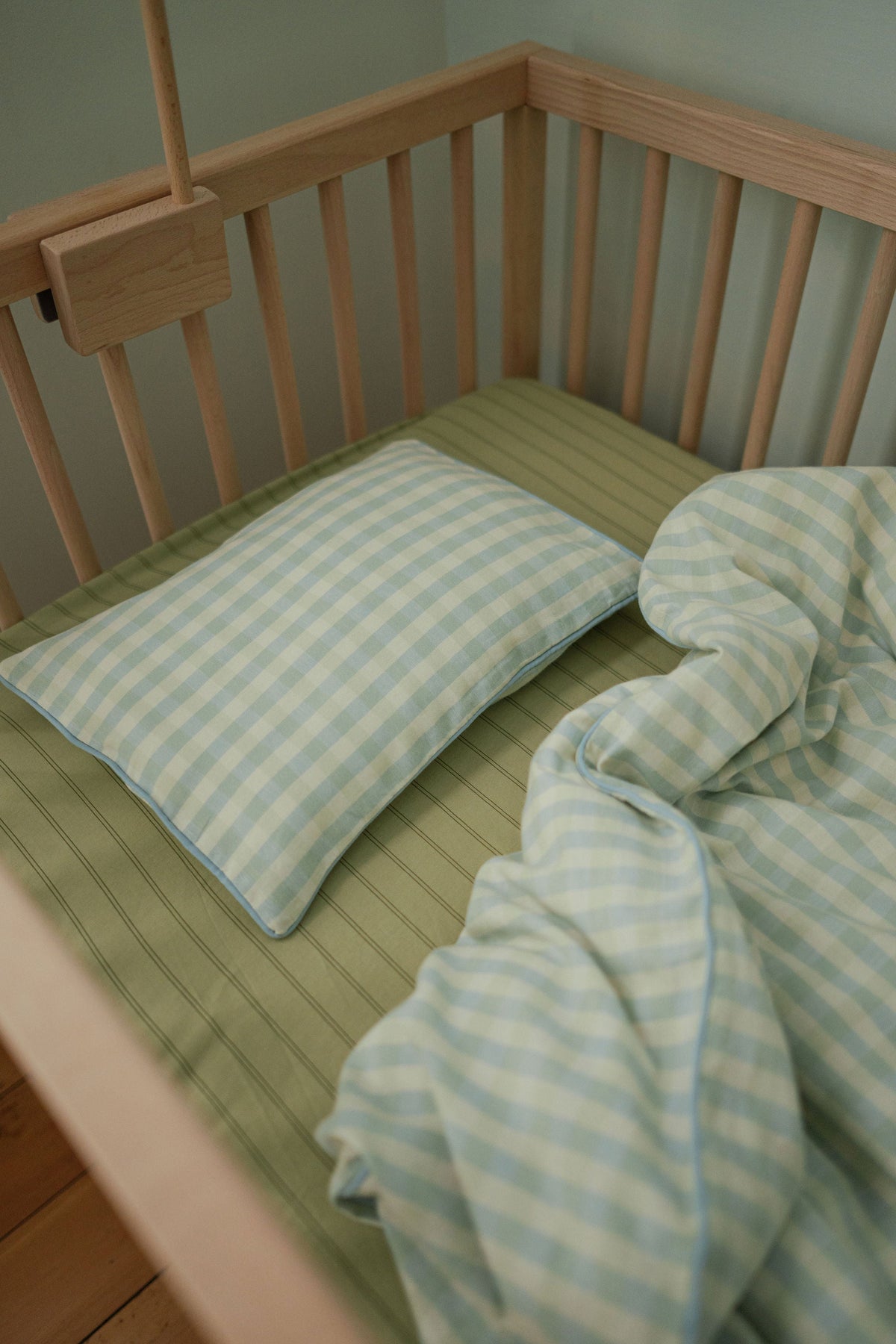 Gingham, a little quieter.